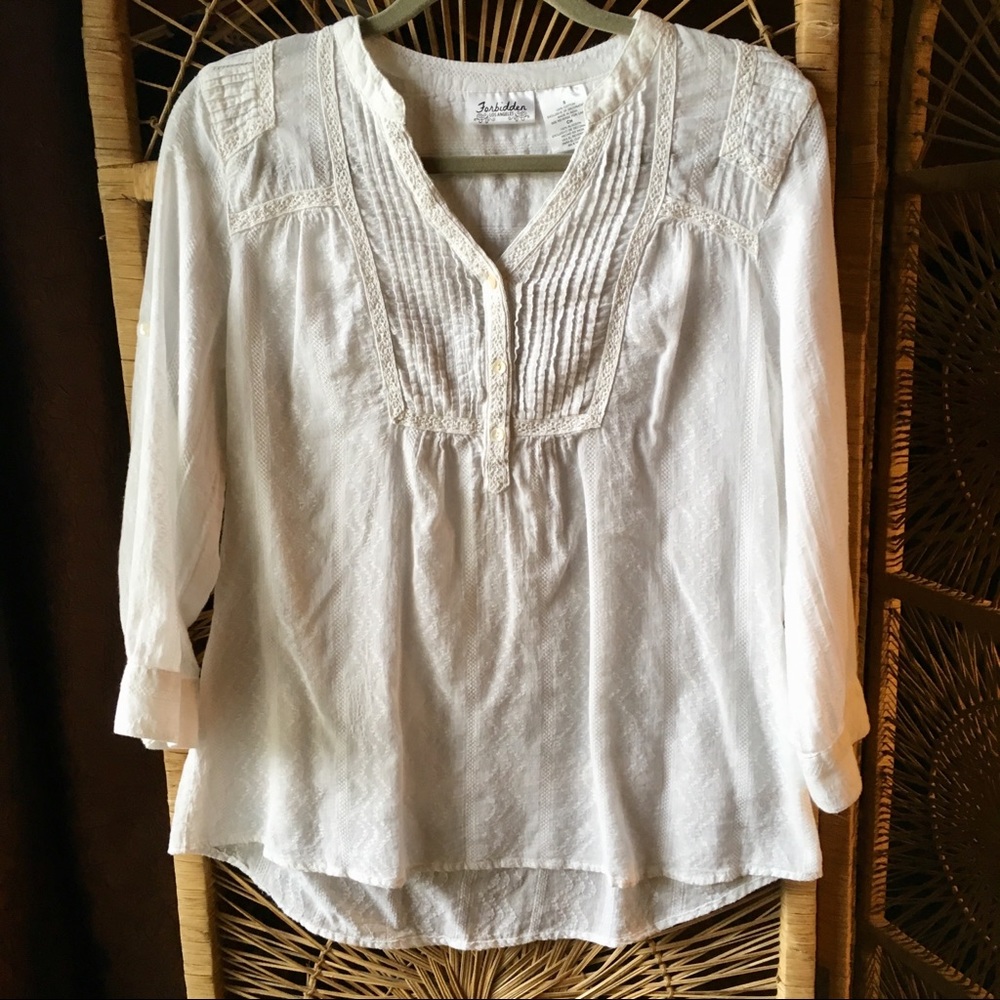 3/$20 FORBIDDEN LOS ANGELES White Popover Collar Boho Blouse Small